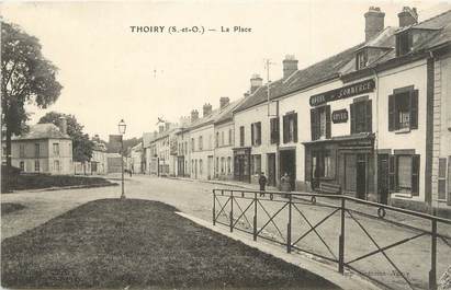 / CPA FRANCE 78 "Thoiry, la place"