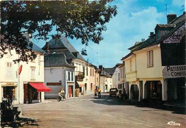 / CPSM FRANCE 64 "Pontacq, la place du Barry"