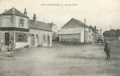 CPA FRANCE 02 "Nizy le Comte, rue des Ecoles, Café Billard"