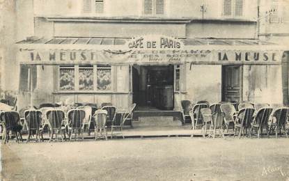/ CPA FRANCE 17 "Ile d'Oléron, le château, café de Paris"