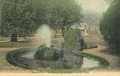 / CPA FRANCE 08 "Charleville, la square de la gare, le jet d'eau"