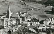 74 Haute Savoie / CPSM FRANCE 74 "La Clusaz, vue générale"