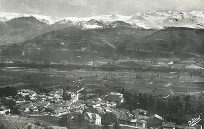 / CPSM FRANCE 38 "Lumbin, vue générale et chaîne de Belledonne"