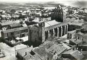 13 Bouch Du Rhone / CPSM FRANCE 13 "Les Saintes Maries de la Mer, la basilique fortifiée"