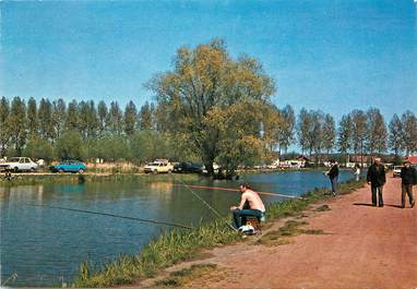 / CPSM FRANCE 59 "Marchiennes, l'étang des Evoïches" / PÊCHE
