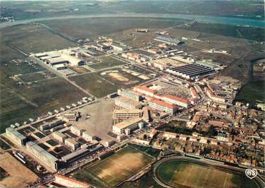 / CPSM FRANCE 17 "Rochefort sur Mer, la base"