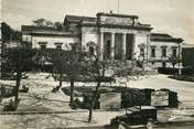 17 Charente Maritime / CPSM FRANCE 17 "Saintes, le palais de Justice et les jardins"