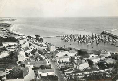 / CPSM FRANCE 17 "Ile d'Oléron,  la Cotinière, le port"