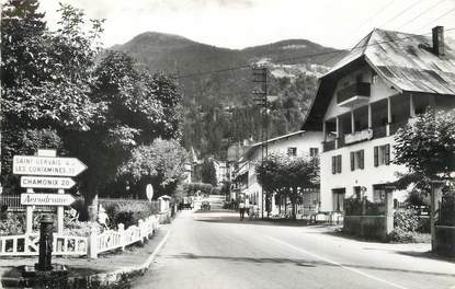 / CPSM FRANCE 74 "Le Fayet, la route de Sallanches"