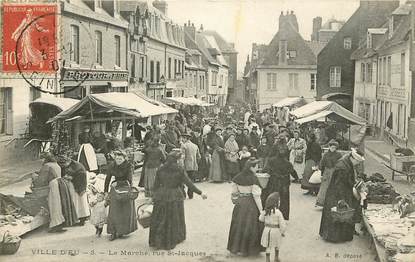 CPA FRANCE 76 "Eu, le marché, rue Saint Jacques"