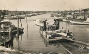 33 Gironde CPSM FRANCE 33 "La Teste, le Port, le détroquage des Huitres"