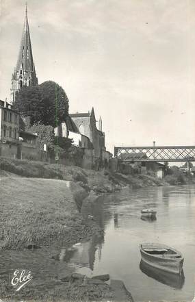 CPSM FRANCE 33 "Langon, L'Eglise et l'entrée du Pont"