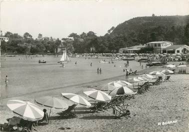 / CPSM FRANCE 83 "Cavalaire sur Mer, la plage du Lido"