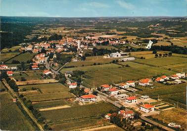 / CPSM FRANCE 64 "Garlin, vue générale aérienne"