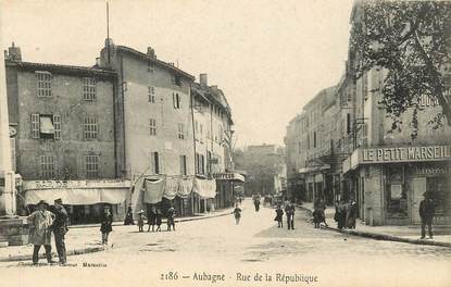 CPA FRANCE 13 "Aubagne, rue de la République"