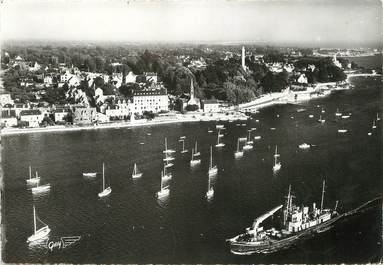 / CPSM FRANCE 29 "Bénodet, le port et la corniche"