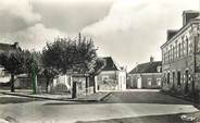 41 Loir Et Cher CPSM FRANCE 41 "Thenay, place de la Poste et le monument aux morts"