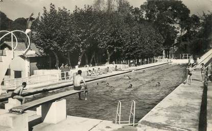 / CPSM FRANCE 13 "Marseille, Camp Sainte Marthe, la piscine"