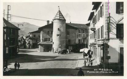 / CPSM FRANCE 74 " Megève, place de l'hôtel de ville"