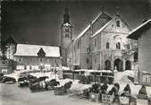 74 Haute Savoie / CPSM FRANCE 74 "Megève, la place, la nuit"