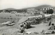 83 Var / CPSM FRANCE 83 "Sainte Maxime, la plage, le casino"