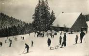 01 Ain CPSM FRANCE 01 "Hauteville lompnes, La Ferme Guichard sous la neige" / LUGE