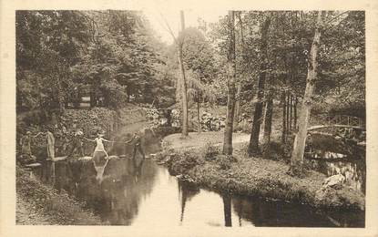 / CPA FRANCE 95 "Herblay, vue du parc, le gué"