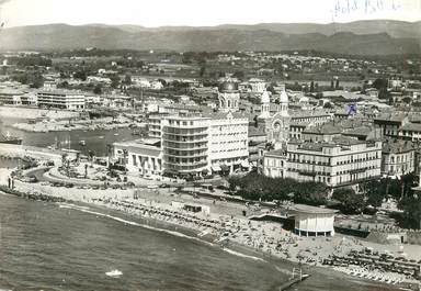 / CPSM FRANCE 83 "Saint Raphaël, vue aérienne"