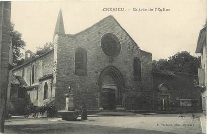 / CPA FRANCE 38 "Crémieu, entrée de l'église"