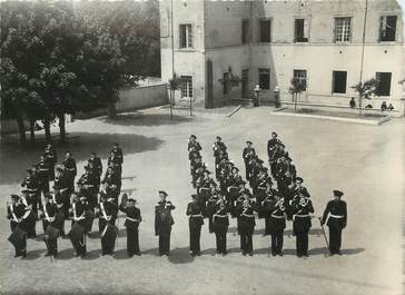 / CPSM FRANCE 63 "Billom, école militaire préparatoire, valeur et discipline, la fanfare"