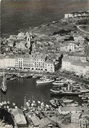 / CPSM FRANCE 83 "Saint Tropez, le port et l'église"