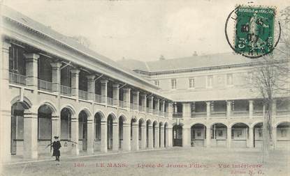 / CPA FRANCE 72 "Le Mans, lycée de Jeunes filles, vue intérieure" / Ed. N G