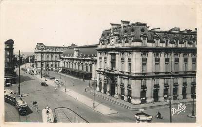 / CPSM FRANCE 33 "Bordeaux, la gare Saint Jean" /  TRAMWAY