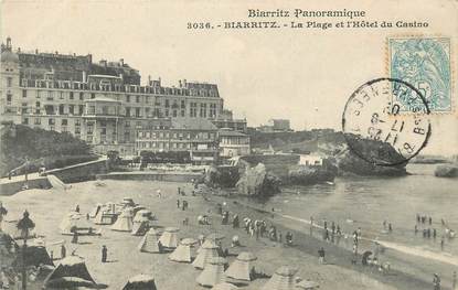/ CPA FRANCE 64 "Biarritz, la plage et l'hôtel du Casino" / BIARRITZ PANORAMIQUE