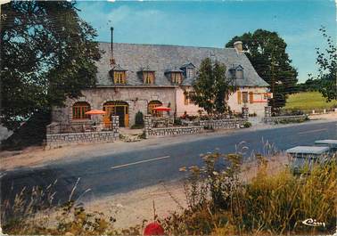 / CPSM FRANCE 12 "Lacalm, le relais de la barraque"