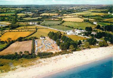 / CPSM FRANCE 29 "La Forêt Fouesnant, plage de Kervelen" / CAMPING