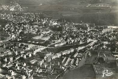 / CPSM FRANCE 29 "Quimper, vue générale par avion"