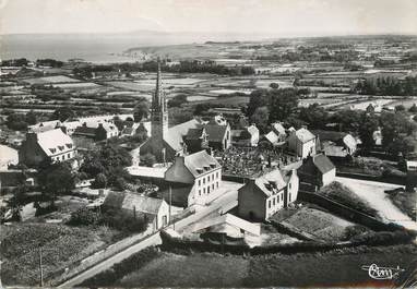 / CPSM FRANCE 29 "Beuzec Cap Sizun, vue aérienne"