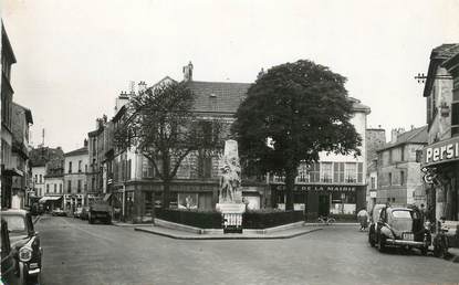 / CPSM FRANCE 92 "Nanterre, monument aux morts"