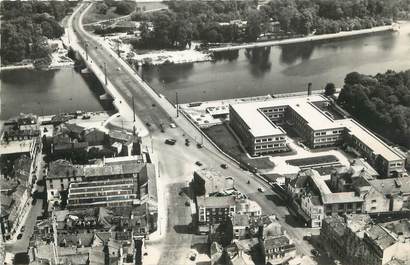 / CPSM FRANCE 92 "Suresnes, le pont sur la Seine"