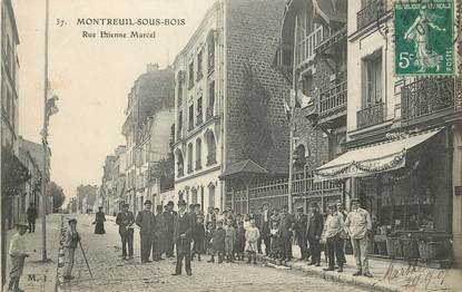 / CPA FRANCE 93 "Montreuil sous bois, rue Etienne Marcel"