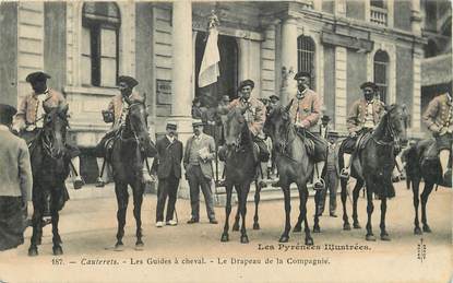 / CPA FRANCE 65 "Cauterets, les guides à cheval"