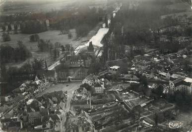 / CPSM FRANCE 28 "Maintenon, vue aérienne"