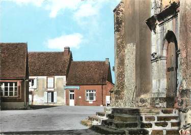 / CPSM FRANCE 28 "Frétigny, le porche de l'église et la poste"