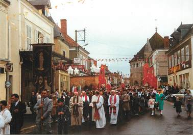 / CPSM FRANCE 36 "Neuvy Saint Sepulcre, pélérinage du lundi de Pâques"