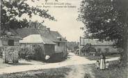 60 Oise / CPA FRANCE 60 "Vieux Moulin, route Eugénie, carrefour du Calvaire"