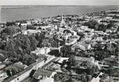 33 Gironde / CPSM FRANCE 33 "Pauillac, vue aérienne"