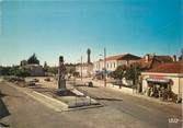 33 Gironde / CPSM FRANCE 33 "Lacanau Médoc, le centre et l'avenue principale"