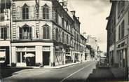 78 Yveline / CPSM FRANCE 78 "Poissy, rue du Gnl De Gaulle"