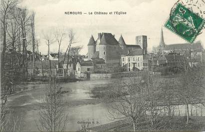 / CPA FRANCE 77 "Nemours, le château et l'église"